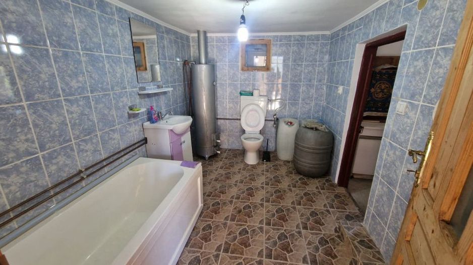  Proprietate în Comuna Botești, Județul Argeș – Zonă Pitorească și Liniștită ! - Poză 12