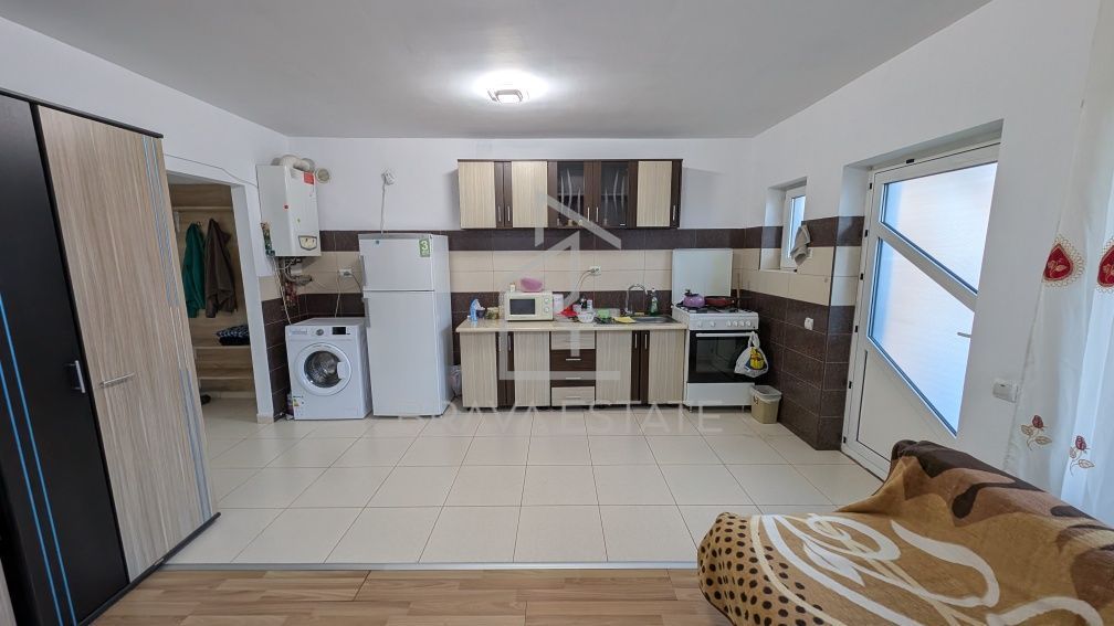 Apartament 2 camere, parcare , zona Mărăști - Poză 2