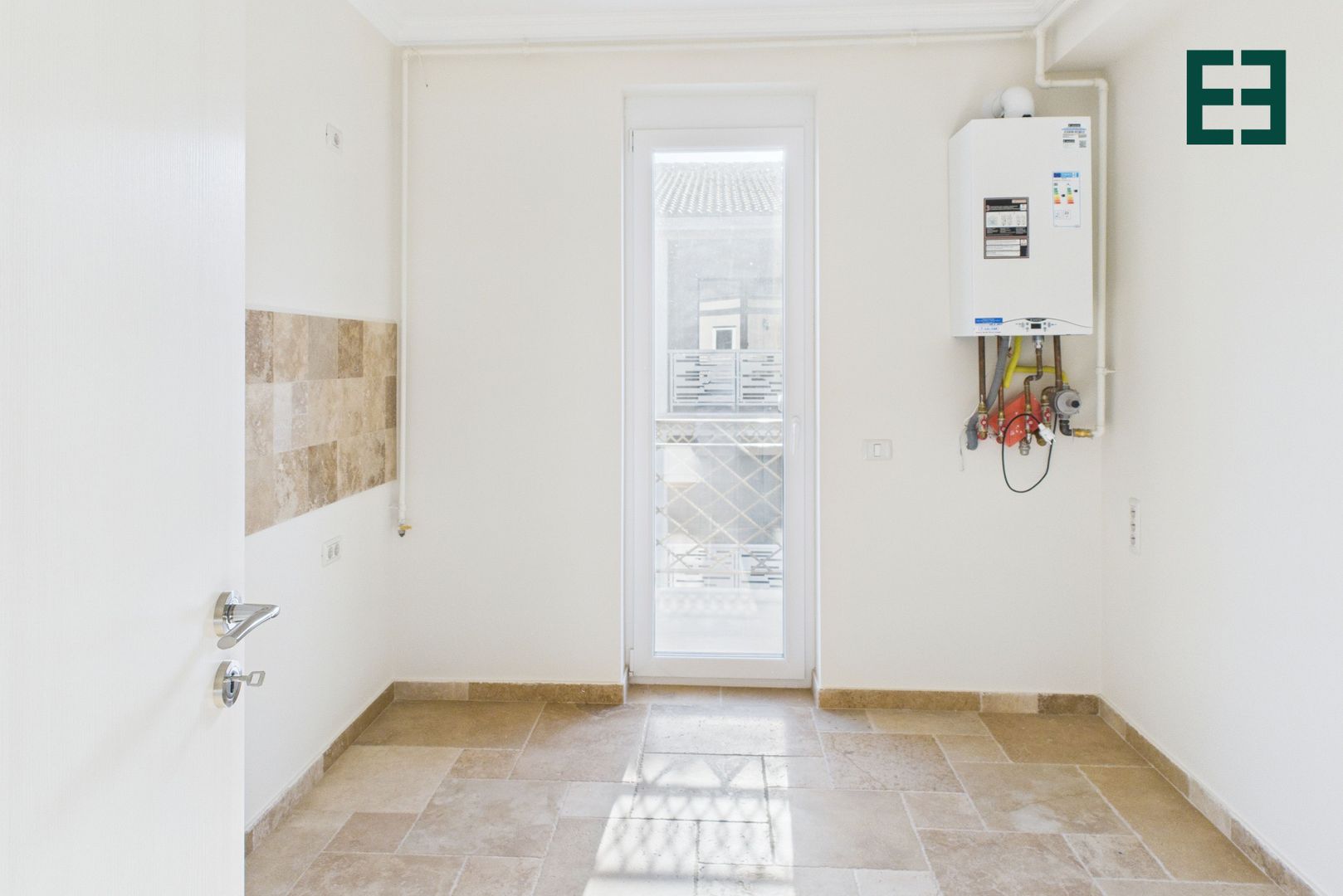 Apartament nou cu 2 camere și loc parcare etaj 2 Giroc - Timișoara - Poză 1