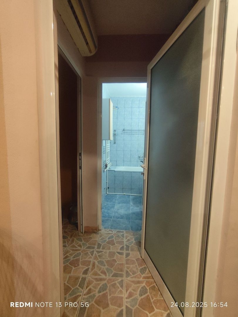 Apartament 2 cam – oportunitate excelentă în centrul orașului, aproape de Faleza - Poză 4