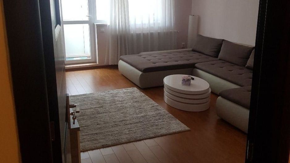 Închiriez apartament 3 camere Militari Residence - Poză 1