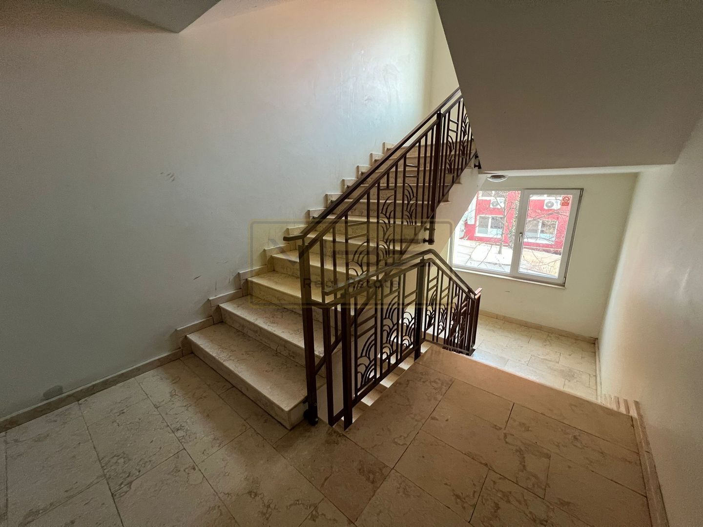 Apartament 2 camere Podu Ros - 15 min Palas Mall - Poză 19