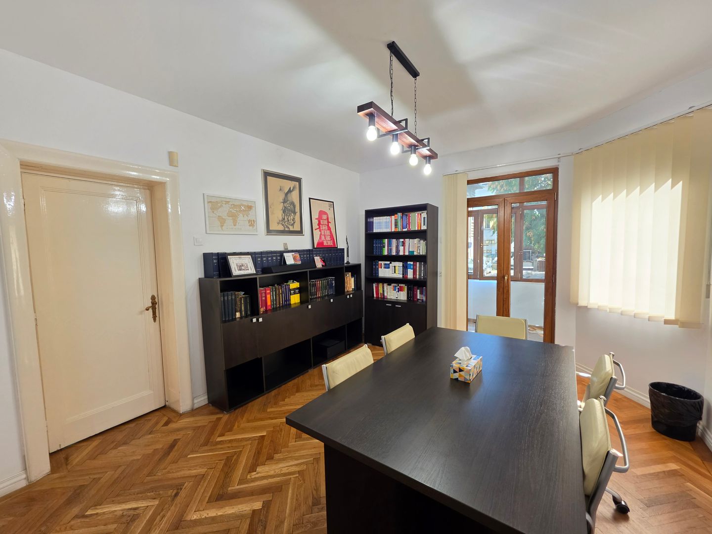Dorobanți | Floreasca – Parter de Vilă, Curte și Parcare - Poză 8