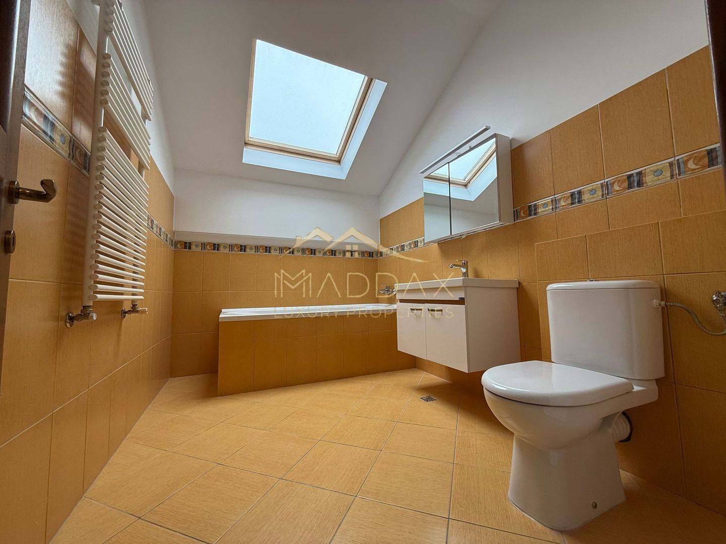 Vila moderna Corbeanca-spatiu, confort si intimitate - Poză 24