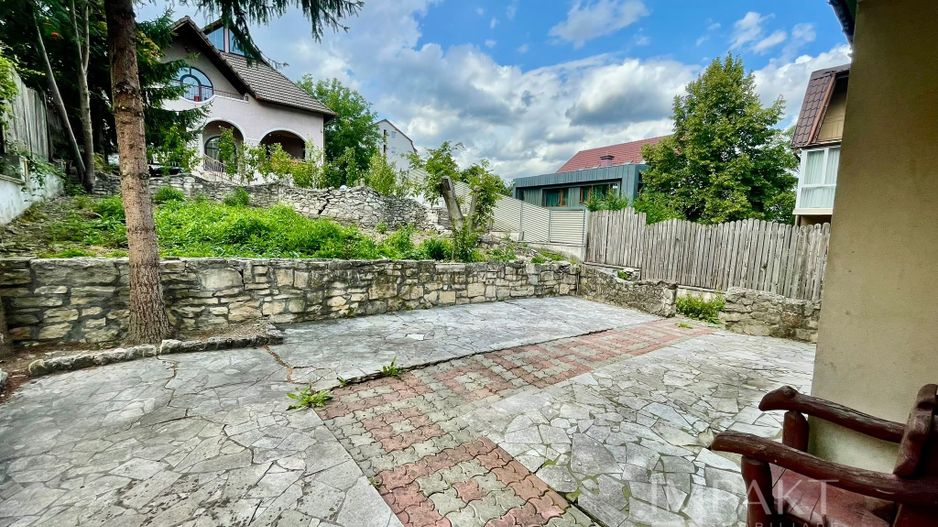 Casă spațioasă de închiriat în Andrei Mureșanu  | Pet Friendly - Poză 10