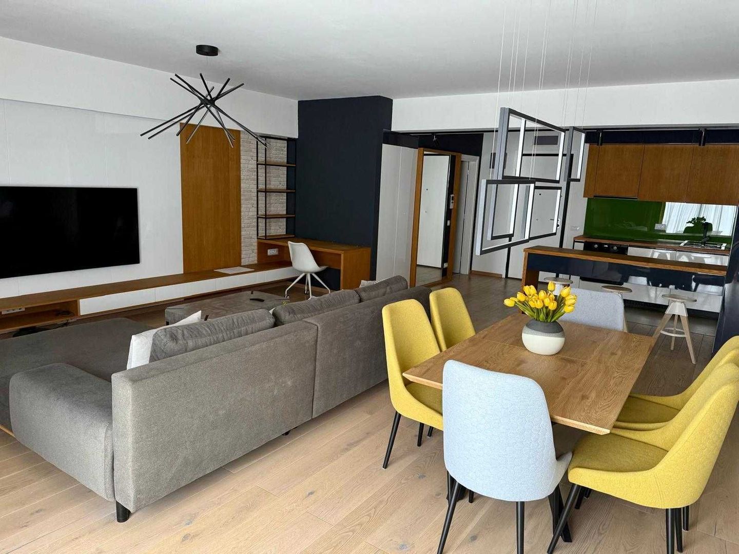 Apartament 2 camere Metrou Pipera | 2 Bai | Parcare inclusa - Poză 3