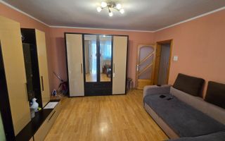 Apartament doua camere, etaj 2 - Poză 2