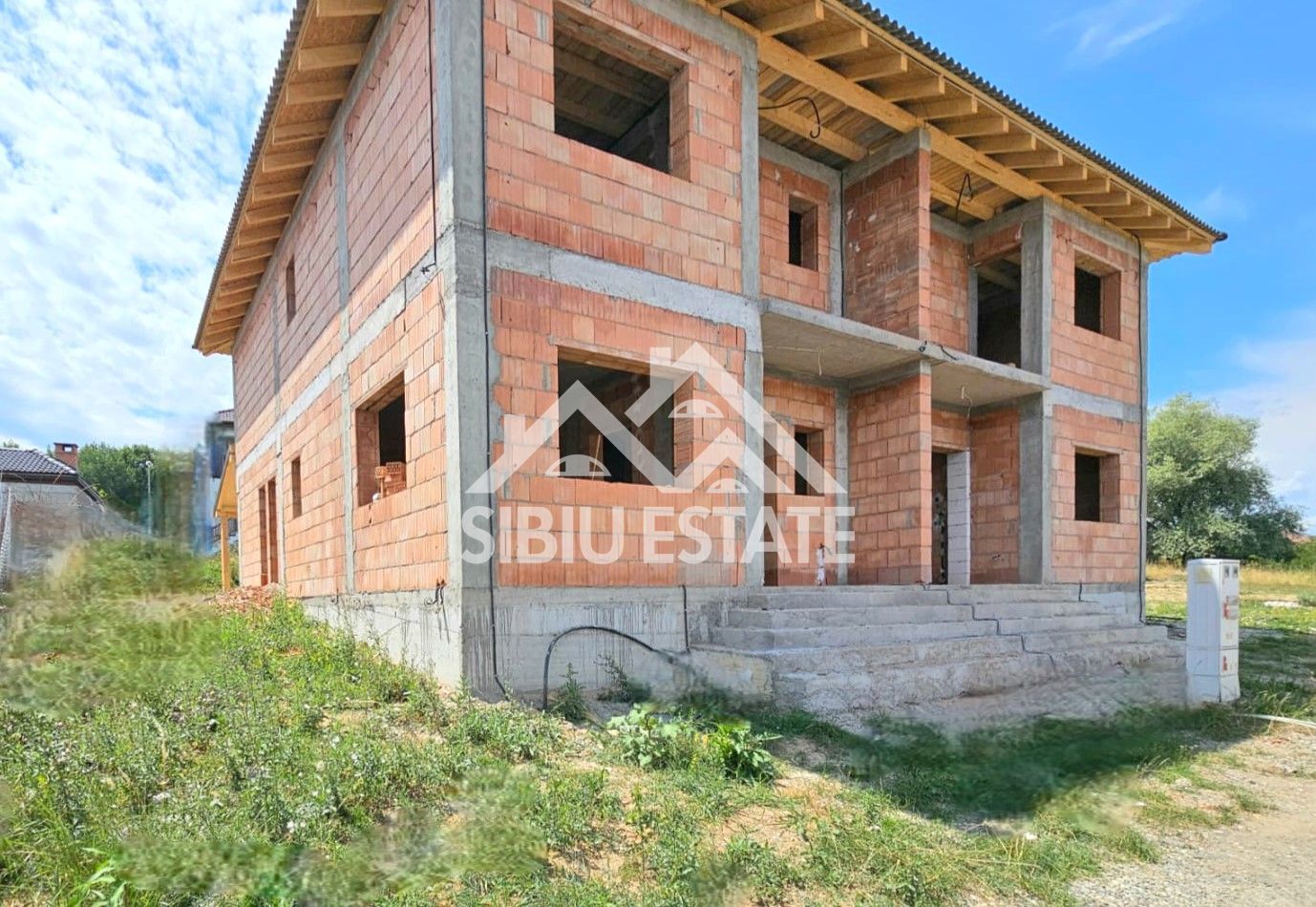 Casa 4 camere terasa Sibiu Calea Cisnadiei, NOU - Poză 2