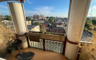 Apartament cu 4 camere de inchiriat-Str Republici-Zona 7 Noiembrie - Poză 8