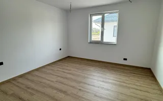 Vila de vanzare | 3 dormitoare | 2 bai | Str.Sacalului-Pantelimon,IF - Poză 13