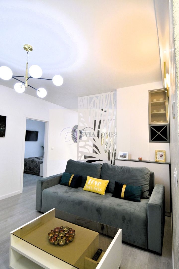 2 camere/ parcare / Zona Vivo - Poză 2