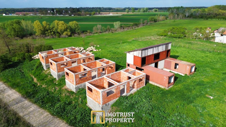 Casă modernă P+1 din containere – teren 575 mp – la 14km de Arad - Poză 8
