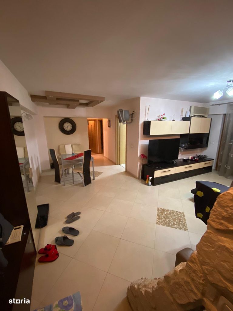 Inchiriere apartament 3 camere gorjului - Poză 1