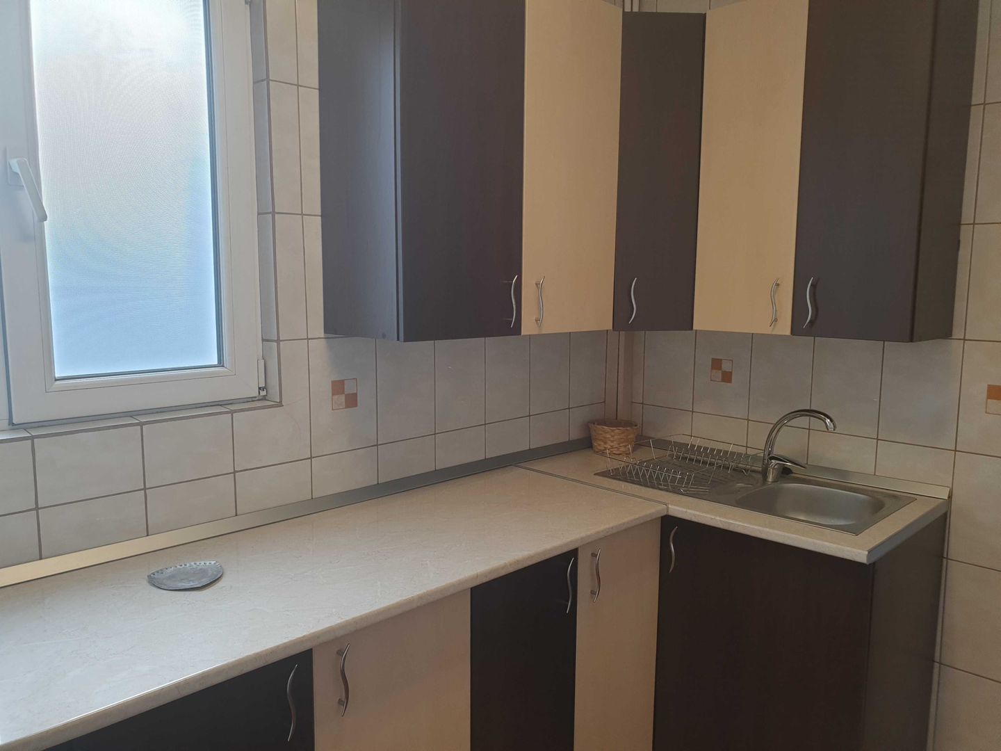 Apartament 2 camere ultracentral, mobilat modern, balcon închis - Poză 5