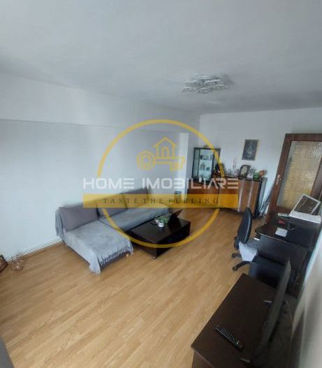 Ap. 3 cam. 77mp/ 2 bai , Decomandat / Pacurari. - Poză 1