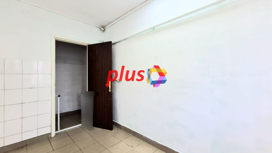 Spatiu comercial de închiriat cu vad Brașov - 55 mp # plus-imo.ro - Poză 5