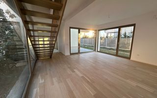 Casa cu 5 camere - Dumbarvita - Poză 1