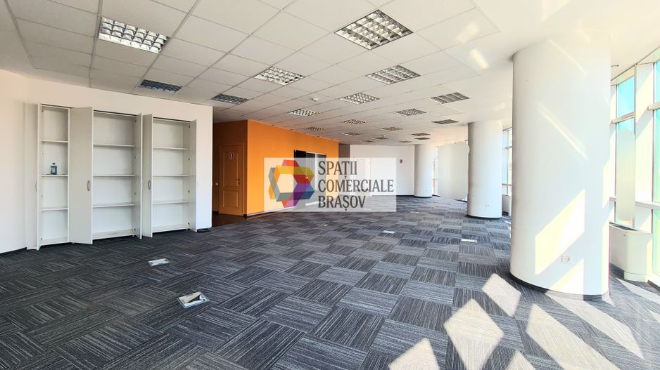 Spatiu birouri de închiriat Brasov - 156 mp # spatii-comerciale-brasov.ro - Poză 1