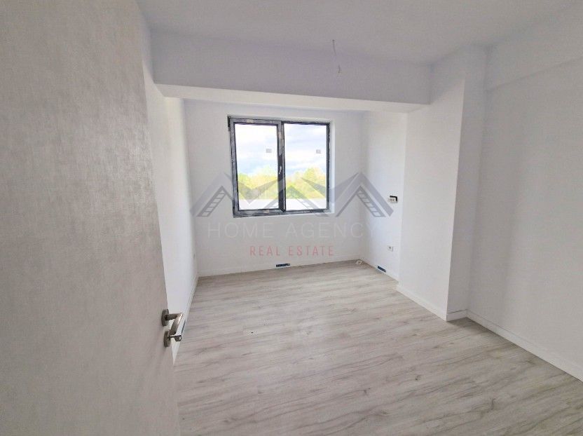 Apartament 2 camere Otopeni central | include TVA și parcare - Poză 5