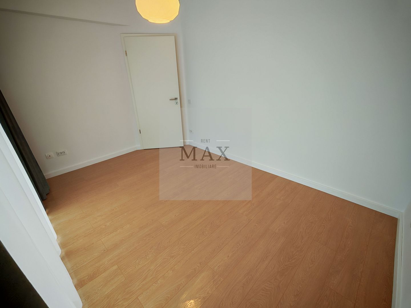 Inchiriere apartament 4 camere , etaj 1 , Zorilor - Poză 8