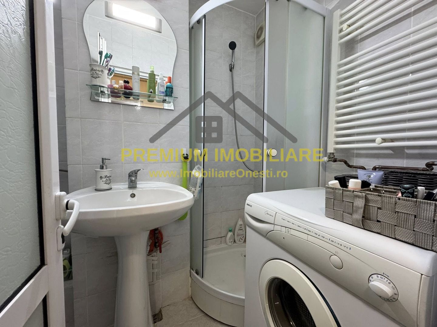 Garsoniera de Vanzare in Onesti - Zona de jos - Poză 5