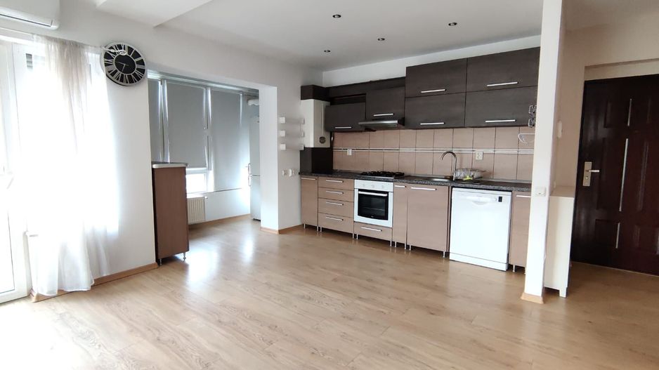 Apartament 3 Cam, 80 MP, parcare, Floresti, Strada Florilor - Poză 6