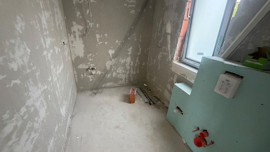 CASA INDIVIDUALA- 4 CAMERE, TOATE UTILITATILE, TEREN 240 MP, COMIS 0% - Poză 13