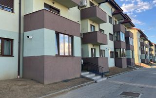 Parter inalt, loc de parcare subteran, mobilat modern, zona Soarelui - Poză 2