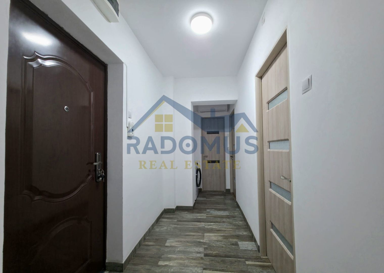 Ap. 2 cam - Bd. București - 55mp - 350 € / lună - Mobilat &Utilat - Poză 3