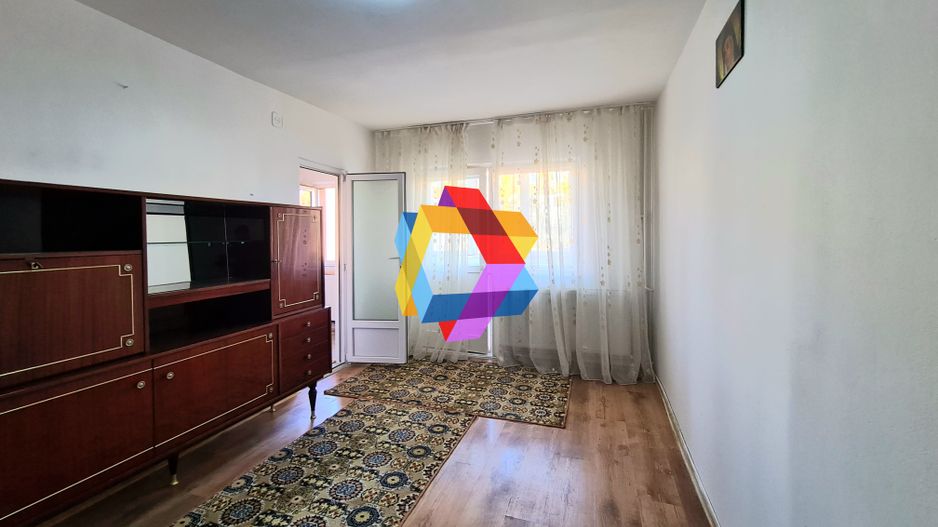 Garsoniera de închiriat Tractorul Brasov  # plus-imo.ro - Poză 2