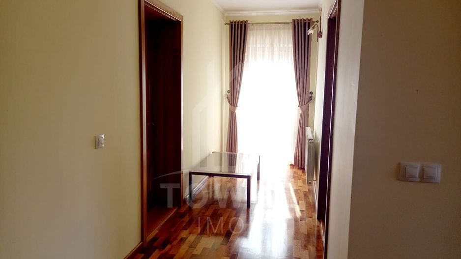 Proprietate deosebită de vânzare în Șelimbăr (zona Dracula) - Poză 5