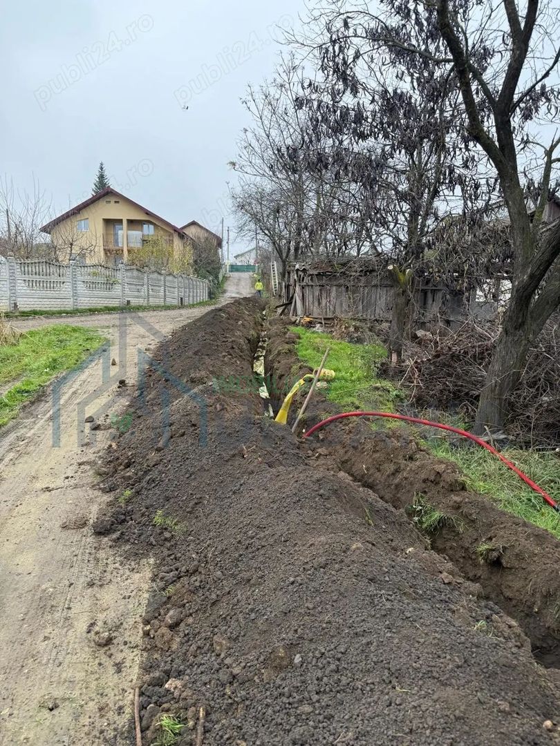 Teren intravilan Holboca toate utilitatile la teren - Poză 4