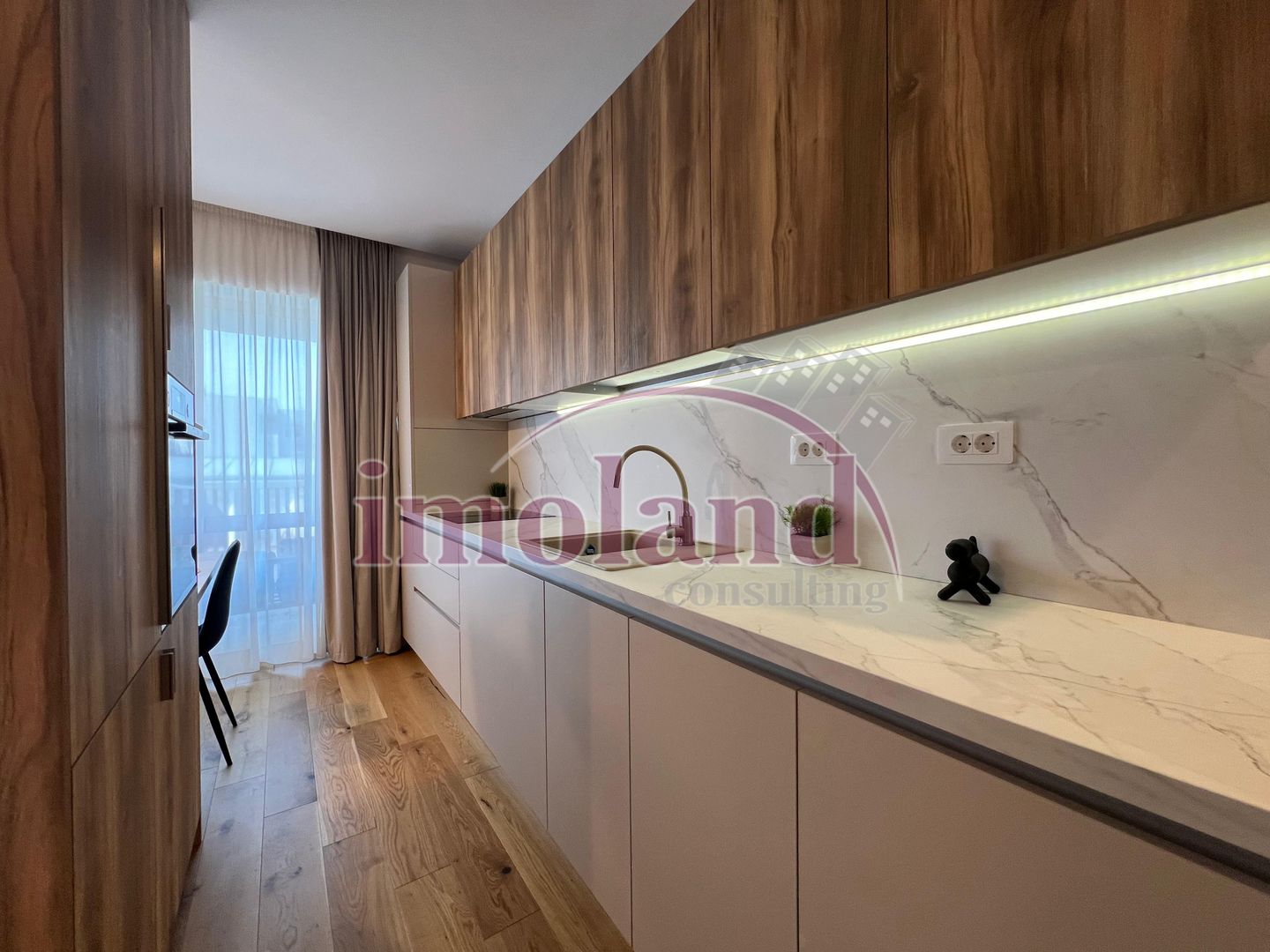 Apartament  2 camere cu parcare  - Uranus - Poză 5