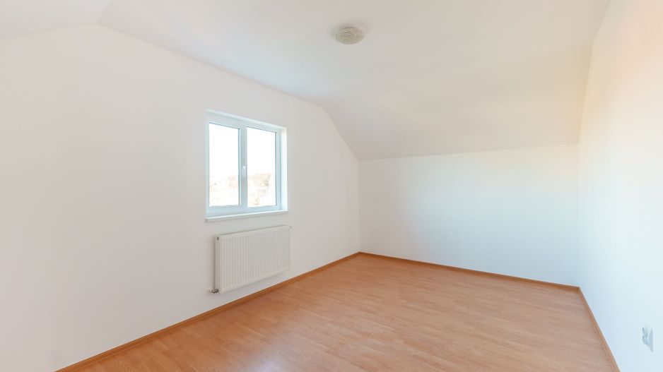 Casă nouă la cheie în Cruceni - Poză 5