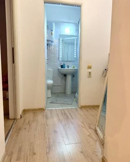 Vanzare Apartament 2 Camere –  București Mall Vitan – Construcție 2001 - Poză 5