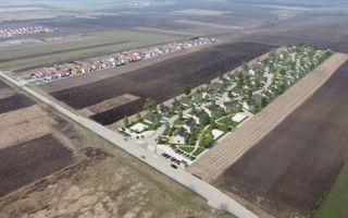 Teren cu autorizație de construcție și utilități - Poză 4