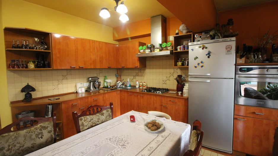 CASA CU MULTIPLE DESTINATII - Poză 10