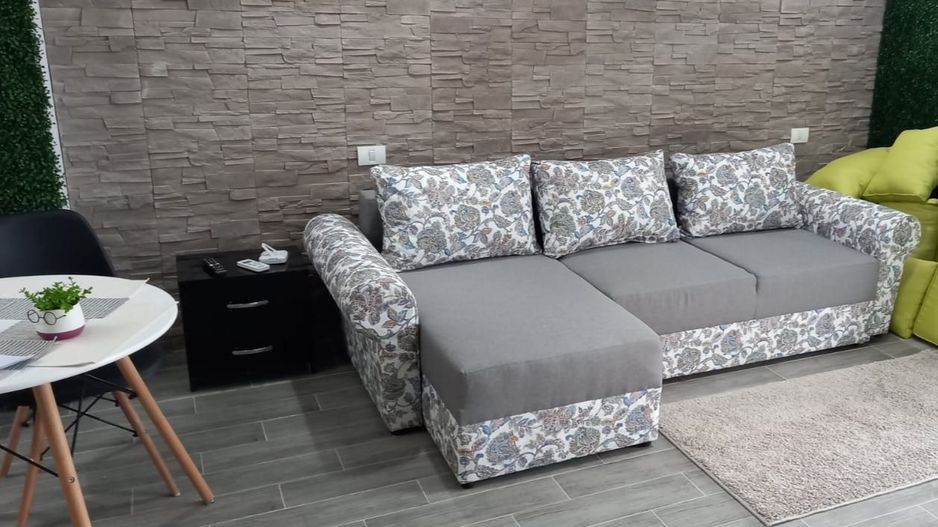 Apartament 2 camere pe termen lung - Vedere La Lac Frontal - Poză 1
