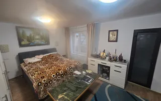 Casa de vanzare 2 apartamente separate garaj si curte zona piata Cluj - Poză 14
