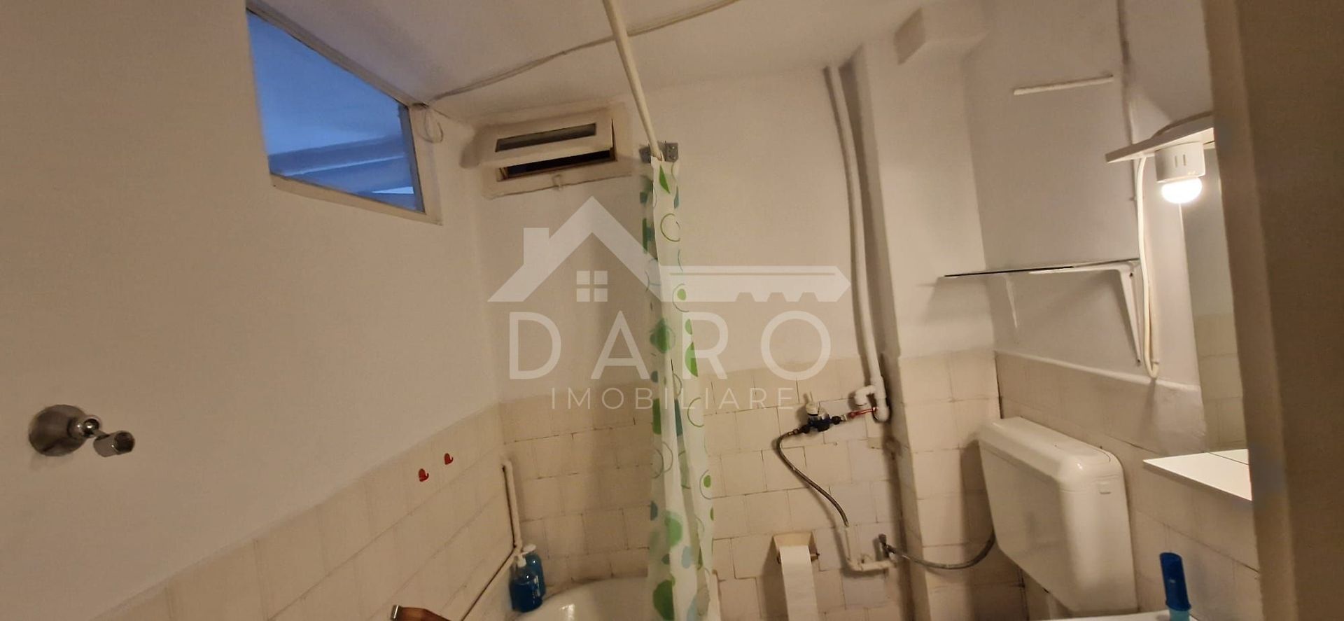 Apartamen pe Cornisa,  aproape de UMF - Poză 5