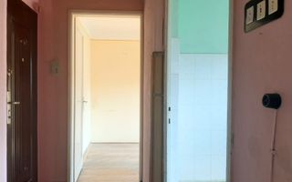 Apartament 2 camere 89000 EUR etaj intermediar foarte aproape de piata Astra - Poză 8