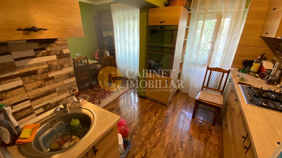 3 Camere Decomandat - Galata - Etaj 2 - Poză 10