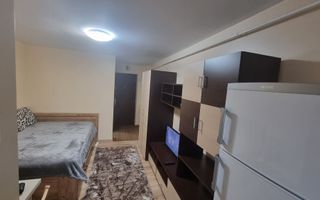 Garsonieră de închiriat în zona Galata, bloc M5, etaj 4/4 - Poză 1