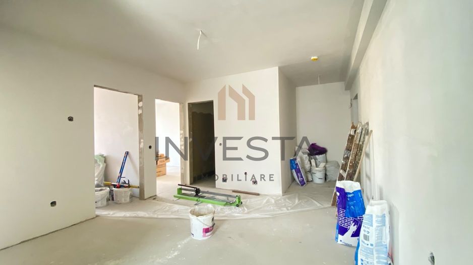 Apartament de 3 camere de vanzare, etaj intermediar, zona Someseni - Poză 2
