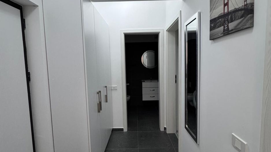 Apartament 2 camere de închiriat Apărătorii Patriei - Poză 10