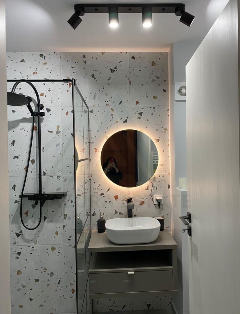 Apartament modern 3 camere balcon 5 mp utili si parcare zona Centrala - Poză 13