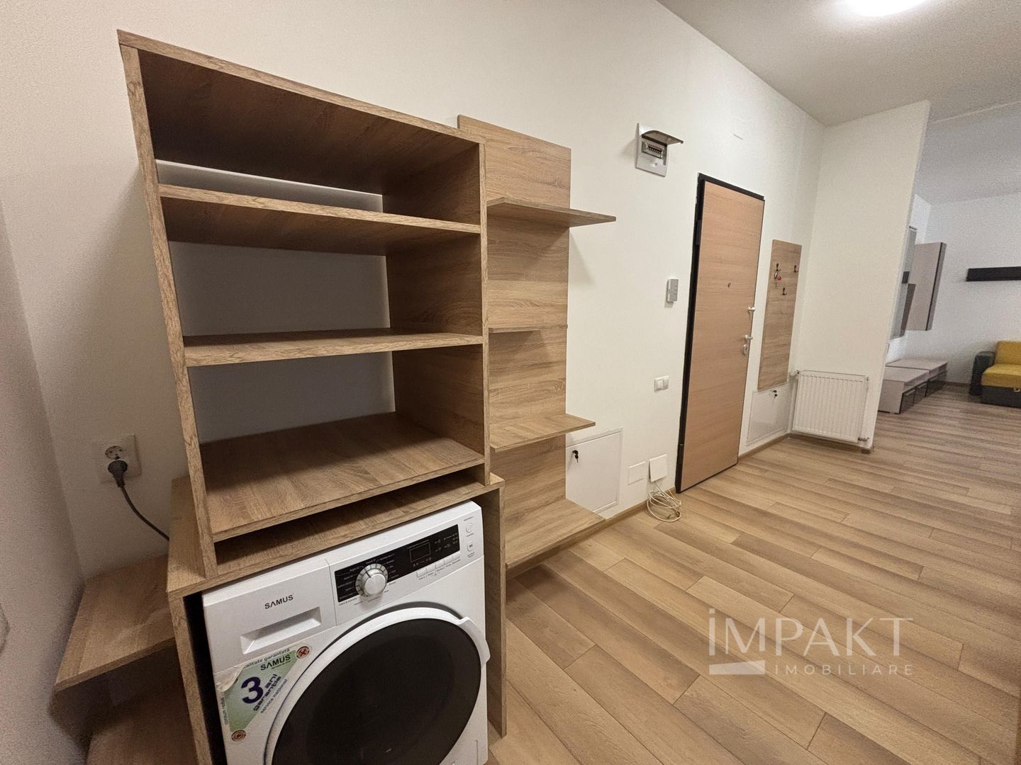 Oferim spre închiriere apartament cu 3 camere,  75mp,  zona centrala - Poză 10