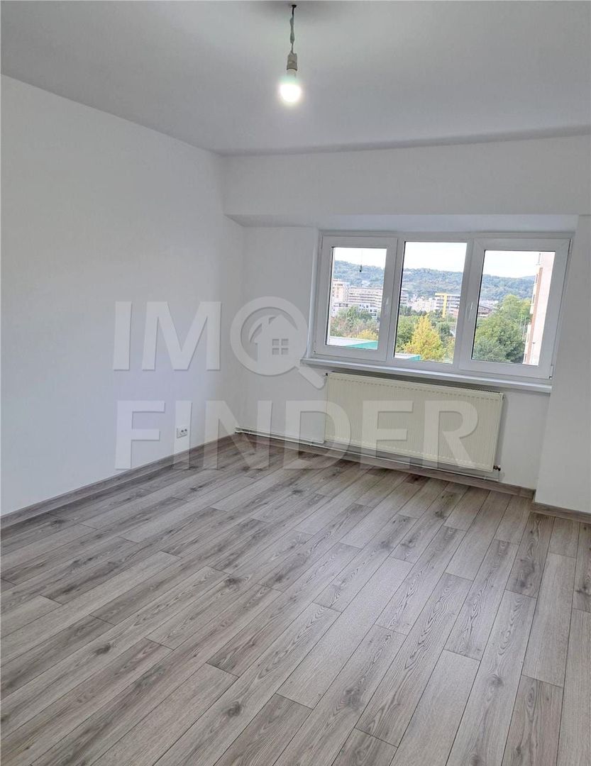 Apartament RENOVAT 2 camere  Decomandate Ion Mester Manastur - Poză 2