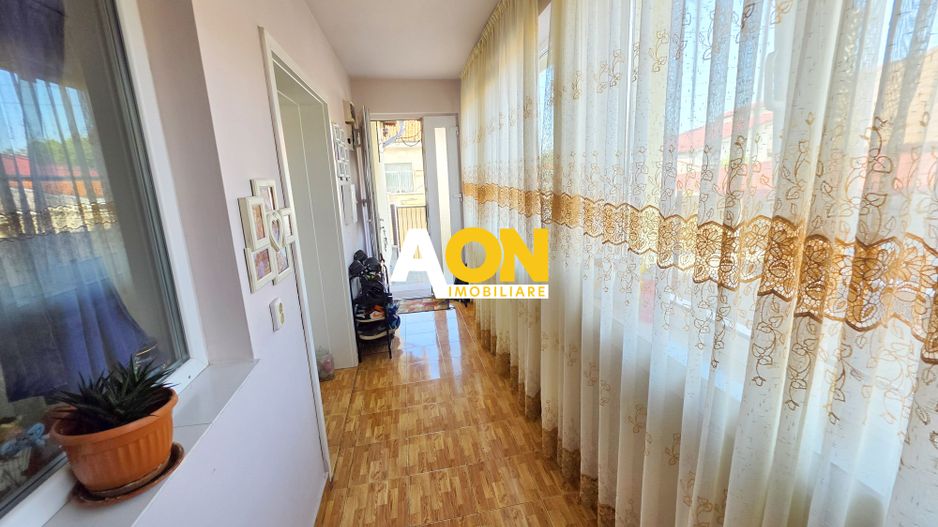 Casa cu 2 camere + anexe, toate utilitatile, 295 mp teren, zona Centru - Poză 9