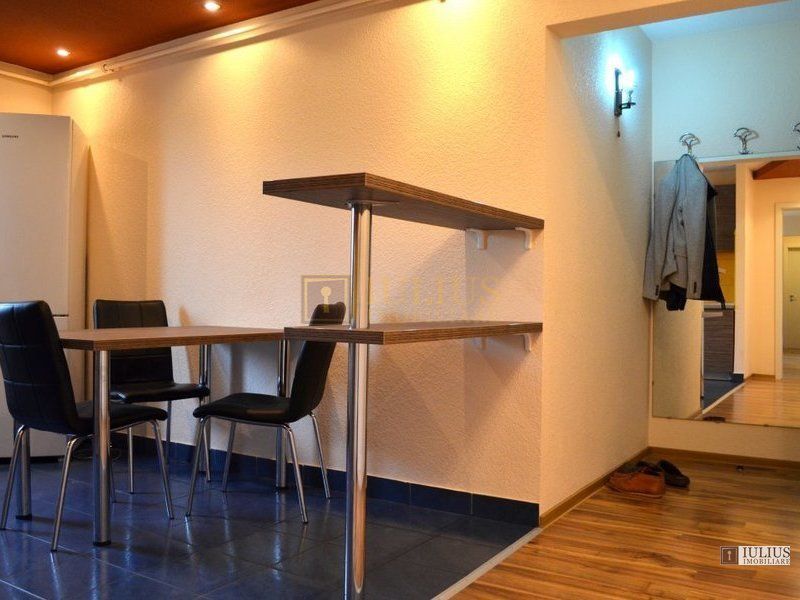 Peste drum de Iulius Mall/Town; centrala proprie, modern amenajat. - Poză 10